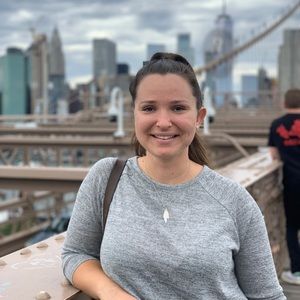 Meet your Posher, Hannah